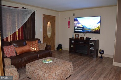 112 Wisteria Ln, Penns Grove, NJ 08069 - photo 4