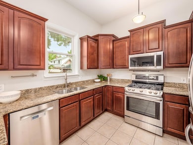 870 S Lazelle St, Columbus, OH 43206 - photo 5