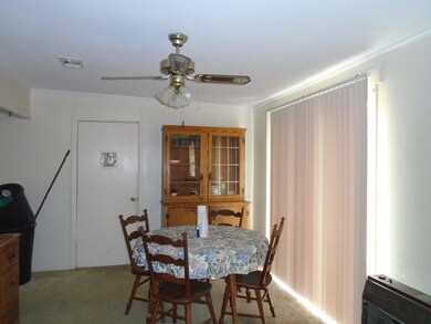 Davis Ln 057.JPG