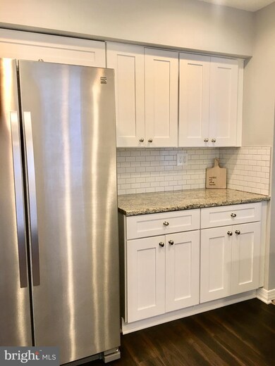 1904 Sterigere St, Norristown, PA 19403 - photo 4