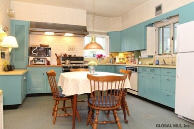 5661 Gardner Rd unit 56, Altamont, NY 12009 - photo 5