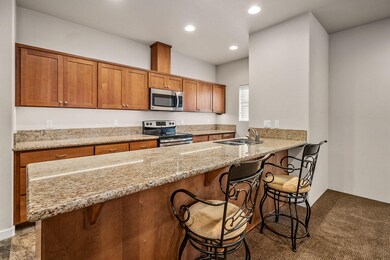 749SWKinsingtonCt-009
