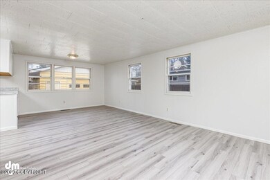 1510 Marten St, Anchorage, AK 99504 - photo 4