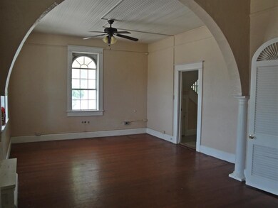 420 Garfield St, Laredo, TX 78040 - photo 2