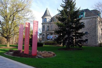 638 S Spring Rd, Elmhurst, IL 60126 - photo 4