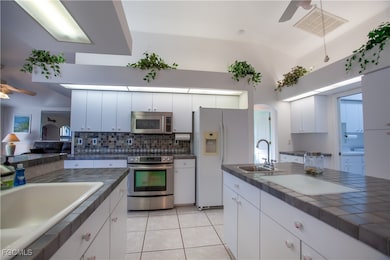 1202 SE 21st St, Cape Coral, FL 33990 - photo 2