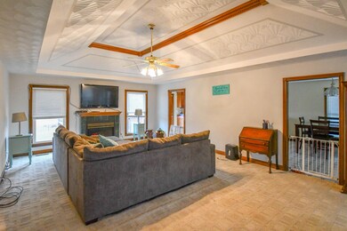 593 Wava Dr, Mount Washington, KY 40047 - photo 2