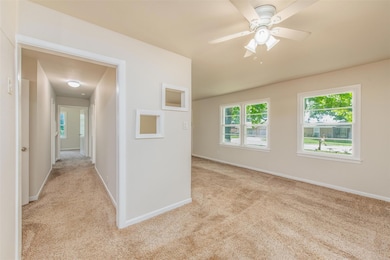 416 Arthur Dr, Hurst, TX 76053 - photo 5