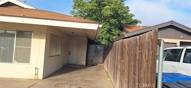 25977 Tamarisk Dr, Hemet, CA 92544 - photo 4