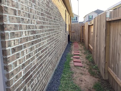 7822 Ruth Ravine Ct, Klein, TX 77379 - photo 7