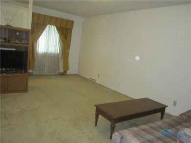 4433 Naomi Dr, Toledo, OH 43623 - photo 6