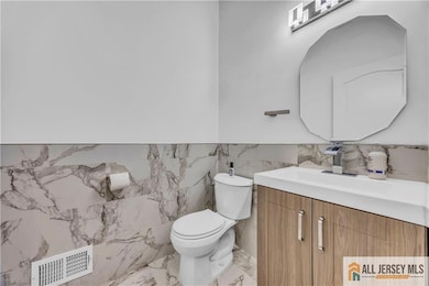 1010 Margaret Ct, South Plainfield, NJ 07080 - photo 5