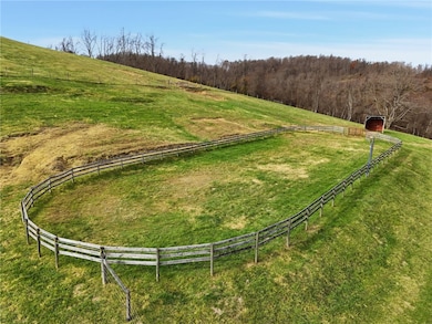 327/329 Sugar Run Rd, Waynsbrg/Frankln Township, PA 15370 - photo 4