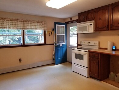 22 New Templeton Rd, Hubbardston, MA 01452 - photo 5