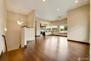 4020 NE 3rd Place, Renton, WA 98056 - photo 7