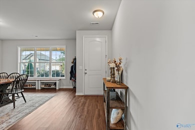 636 Magnolia Place Ln SW, Hartselle, AL 35640 - photo 6