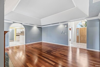 57125 Bluff Crest Dr, Elkhart, IN 46516 - photo 6