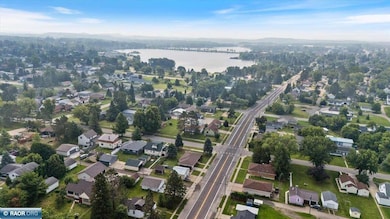 27 10th St NW, Chisholm, MN 55719 - photo 4