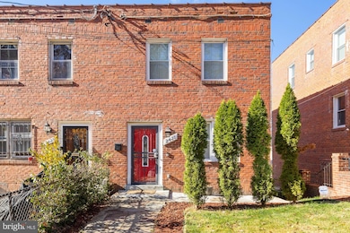 2421 18th Place SE, Washington, DC 20020 - photo 2