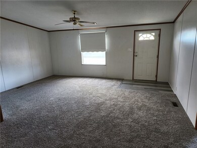 2502 Border Dr, Erie, PA 16506 - photo 5