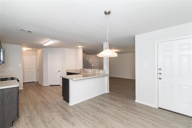 3611 Joshua St, Ennis, TX 75119 - photo 3