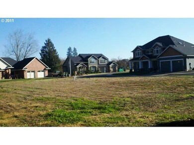 1371 N Fir St, Canby, OR 97013 - photo 7