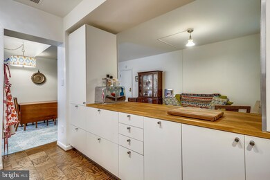 236 W Taylor Run Pkwy unit 1, Alexandria, VA 22314 - photo 5