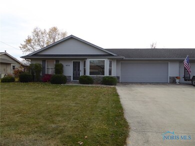 435 Clover Ln, Archbold, OH 43502 - photo 2
