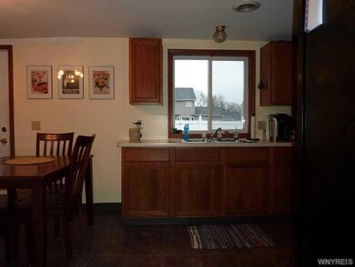 791 Meadow Dr, North Tonawanda, NY 14120 - photo 7