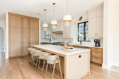 900 S Colfax Ave, Elmhurst, IL 60126 - photo 7