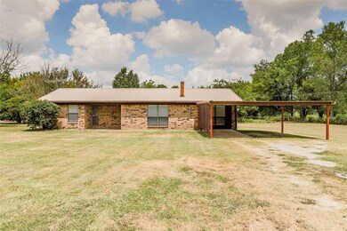 306 County Road 4795, Boyd, TX 76023 - photo 2