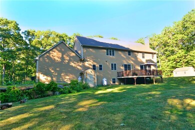 34 Kayla Ricci Way, Saunderstown, RI 02874 - photo 5