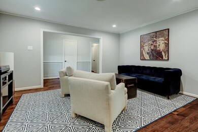 10039 Wickersham Ln, Houston, TX 77042 - photo 5