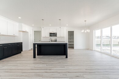 4722 W Cillian Ln unit 2411, Riverton, UT 84096 - photo 6