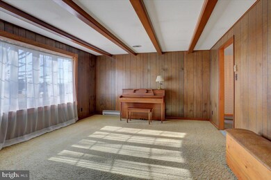 2235 Loop Rd, Chambersburg, PA 17202 - photo 5