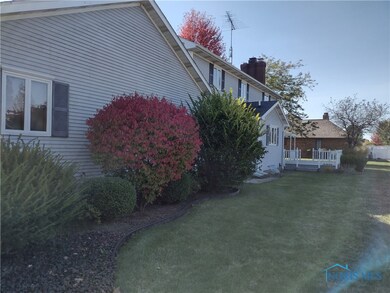 Nice landscaping.