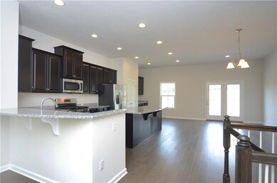 Kitchen into Dinette