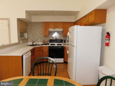 1416 Tristram Cir unit 1416, Mantua, NJ 08051 - photo 6