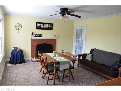 1738 Poole Town Rd, Asheboro, NC 27205 - photo 7