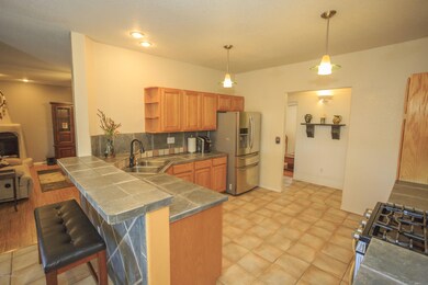 5814 Hogan Ave, Farmington, NM 87402 - photo 4
