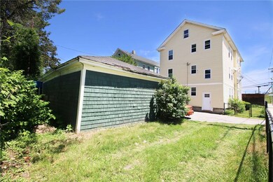 45 Longfellow Terrace, Providence, RI 02907 - photo 4