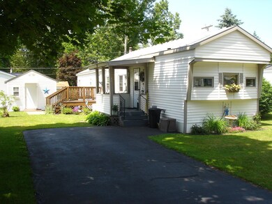 48 Patio Park Ln, Gorham, ME 04038 - photo 2