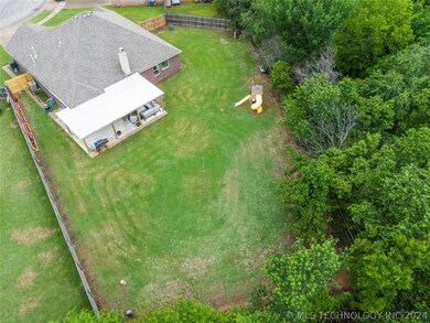 21697 E 39th St S, Broken Arrow, OK 74014 - photo 5