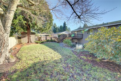 1040 NE 120th St, Seattle, WA 98125 - photo 6