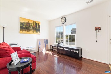 286 Holly Hill Dr, Barboursville, VA 22923 - photo 4