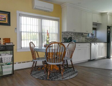 3122 S Front St, Whitehall, PA 18052 - photo 6