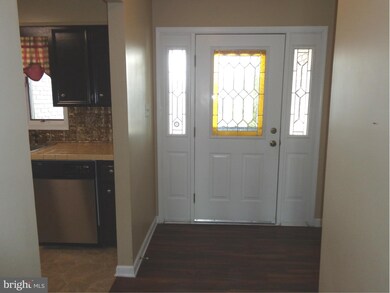 2722 Fillmore Dr, Chambersburg, PA 17201 - photo 5