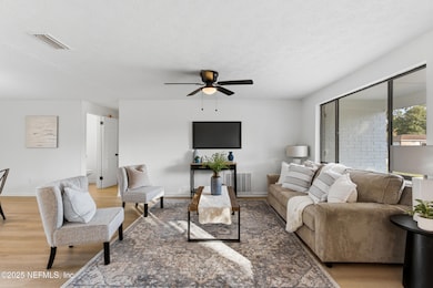 4085 Huntington Forest Blvd, Jacksonville, FL 32257 - photo 6