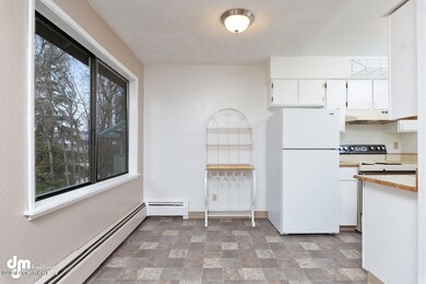 Dining Room_KI_IMG_1068-SMALL
