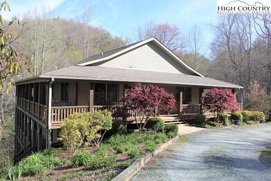 208 Artists Aly, Blowing Rock, NC 28605 - photo 5